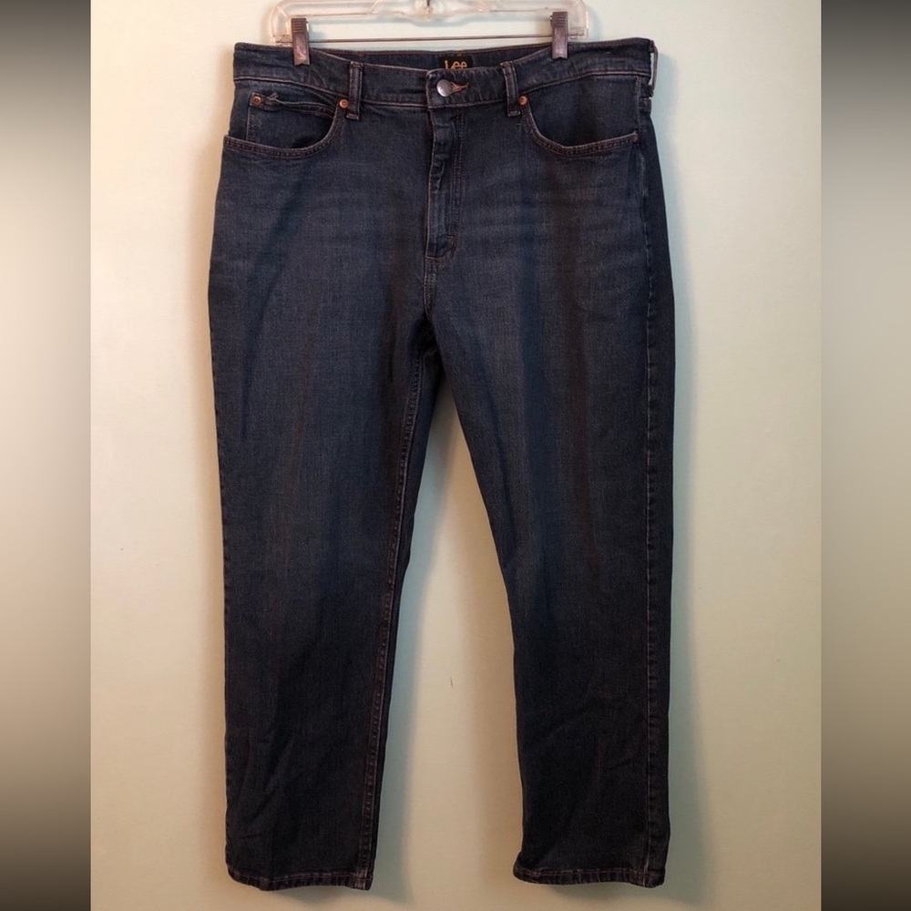 Lee Relaxed Fit Jeans size 36 x 30